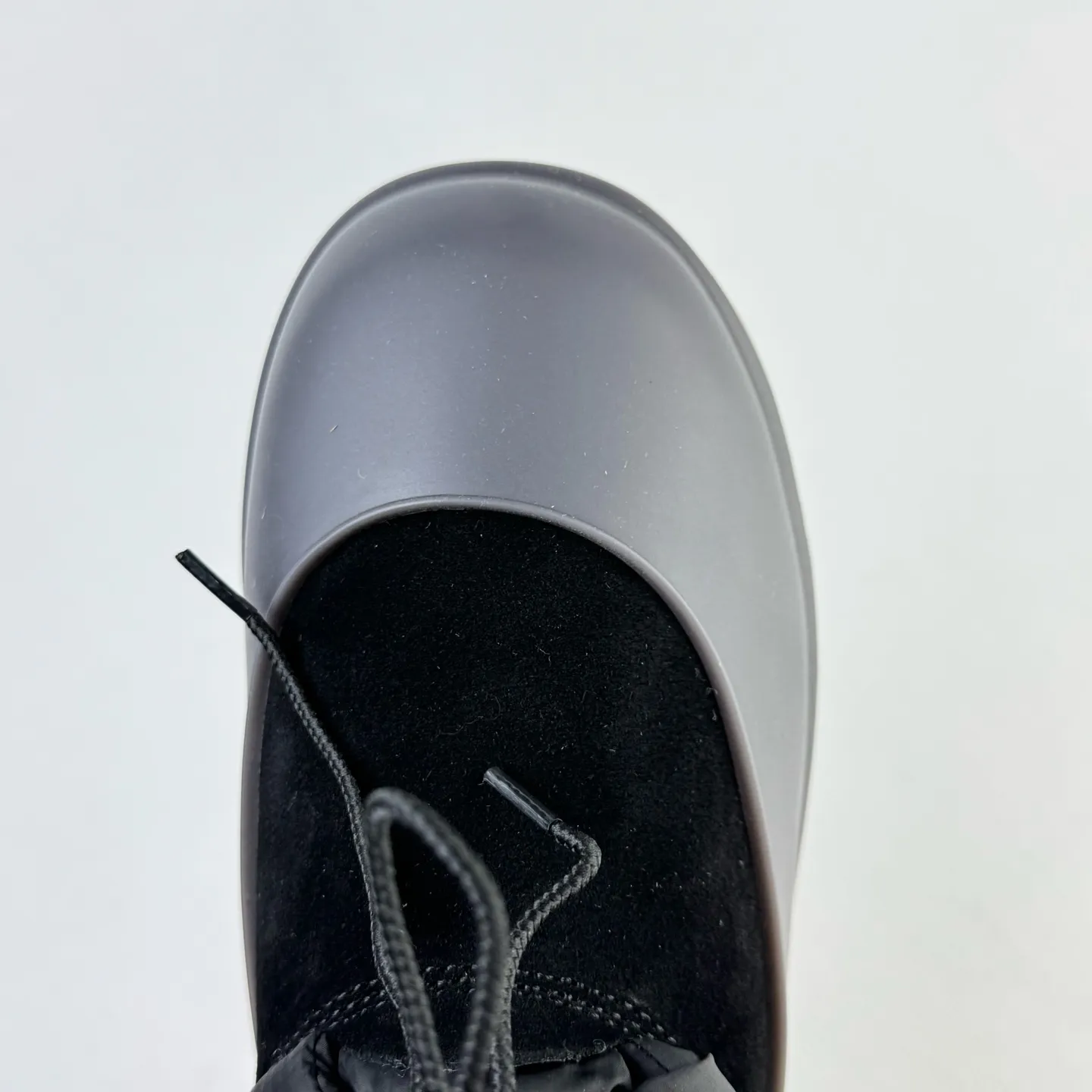 Pick up locally 💰760 Core recommendation Good price Size correction Men's and women's shoes UGG Mini Lace-Up Weather dual-purpose detachable winter neutral snow boots 1120849 Overseas shopping high-end retail version Combination midsole is lightweight and non-slip Real sheep fur integrated Size: 35 36 37 38 39 40 41 42 43 44 45 46